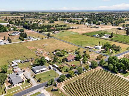 12301 E Jahant Rd, Acampo, CA 95220 Photo