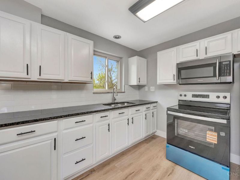 5306 Fox Road, Cincinnati, OH 45239 Photo 9