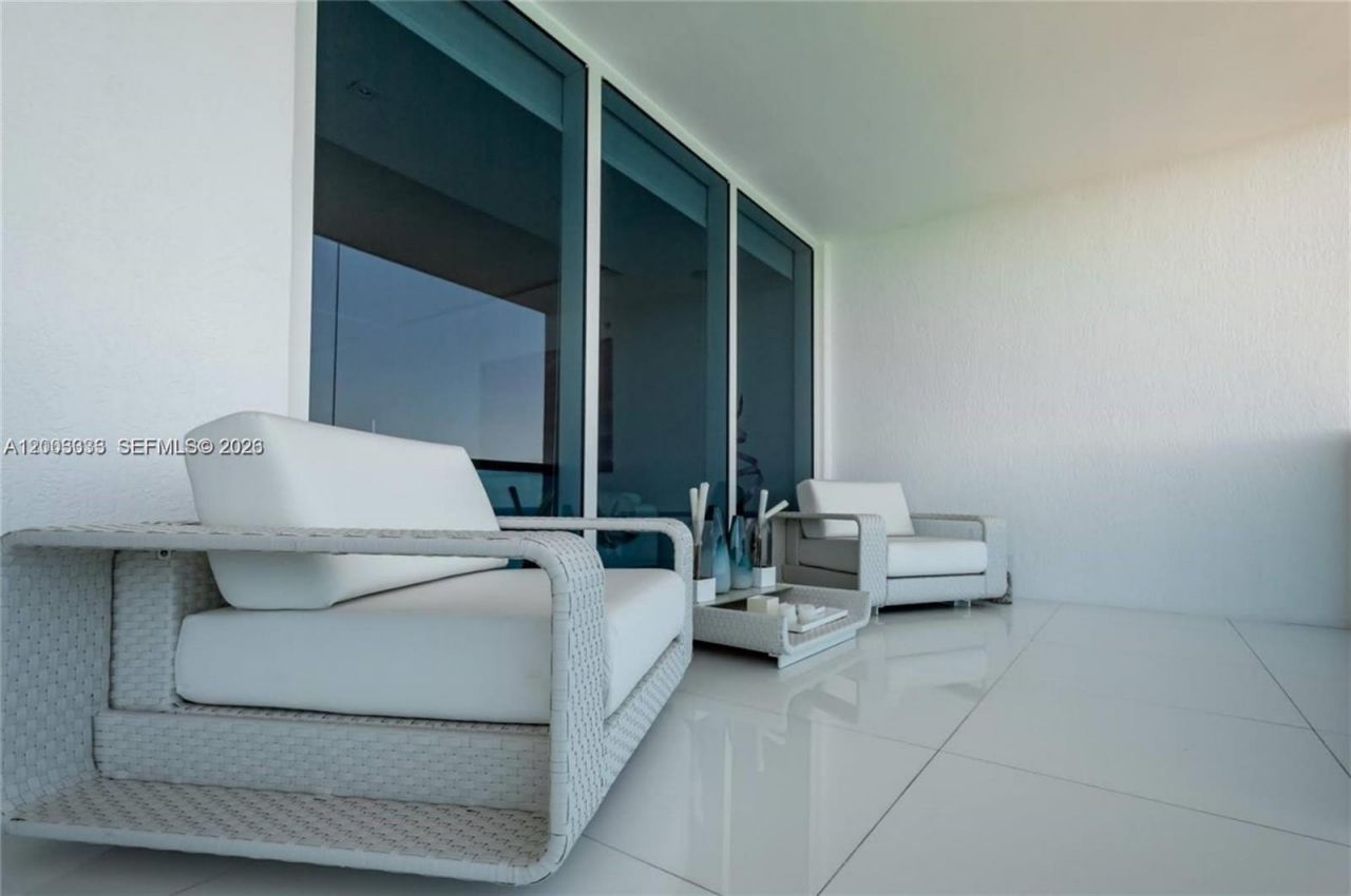 2711 S Ocean Dr , Unit 2304, Hollywood, FL 33019 Photo