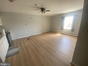 2712 NORTH MAIN AVENUE, Unit 303, NORTH SCRANTON, PA 18508