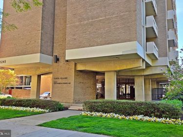 1245 4TH STREET SW , Unit E602, WASHINGTON, DC 20024