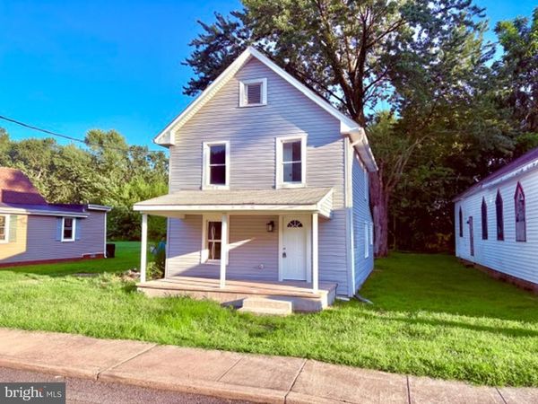 131 W MISPILLION STREET , HARRINGTON, DE 19952