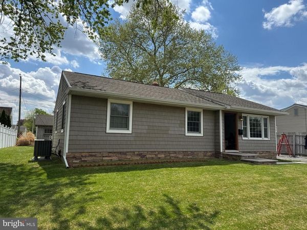 241 E NORTH STREET , SMYRNA, DE 19977