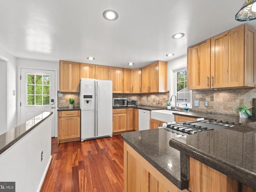 5034 Avoca Avenue, Ellicott City, MD 21043 Main Photo
