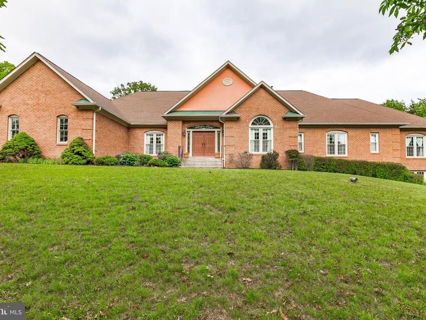 12601 Tribunal Lane, Potomac, MD 20854 Main Photo