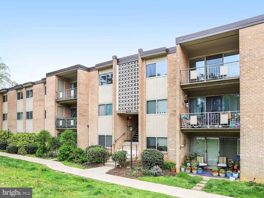 5115 Crossfield Court, Unit 14, Rockville, MD 20852 Main Photo