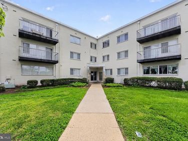 1001 CHILLUM ROAD , Unit 312, HYATTSVILLE, MD 20782