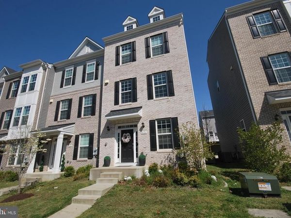 9020 ELK AVENUE , UPPER MARLBORO, MD 20774