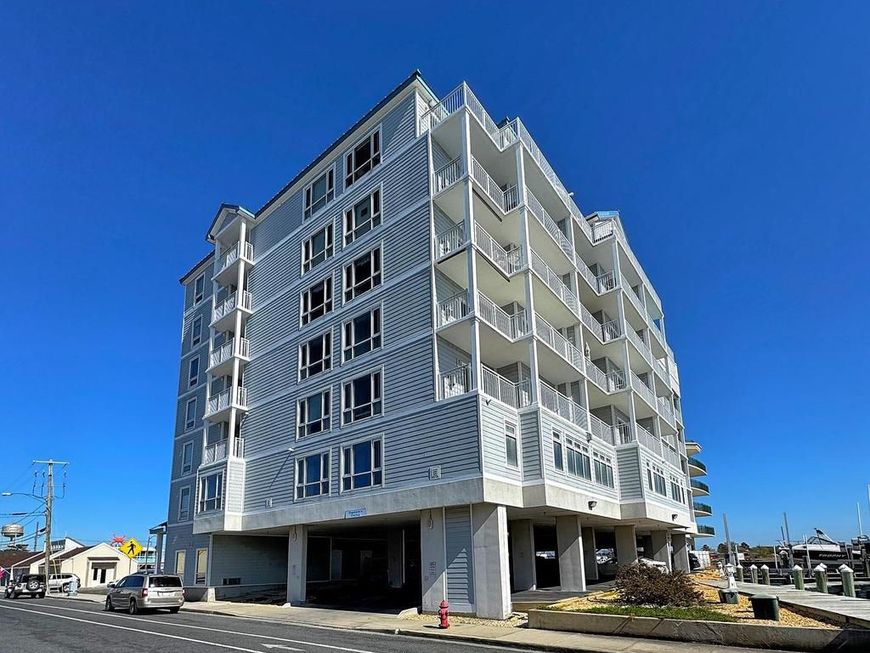 1 Dock Street , Unit 304, Crisfield, MD 21817 Main Photo