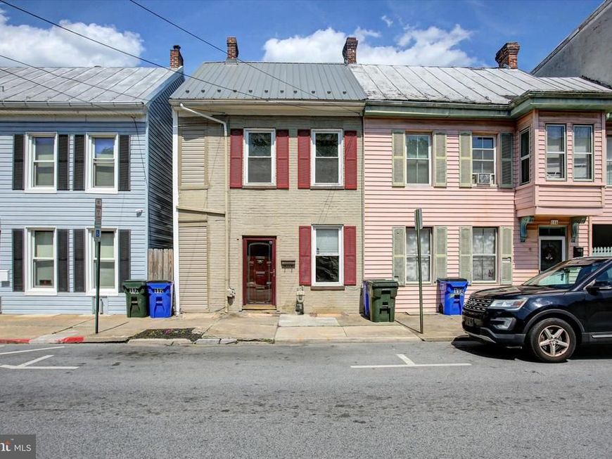 114 E Antietam Street E, Hagerstown, MD 21740 Main Photo