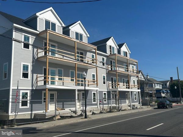 909 N BALTIMORE AVENUE, Unit 3, OCEAN CITY, MD 21842