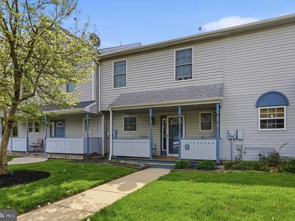 9 MELODY COURT , MOUNT HOLLY, NJ 08060