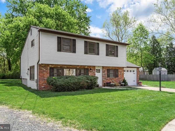 2 GRASS ROAD, CHERRY HILL, NJ 08034