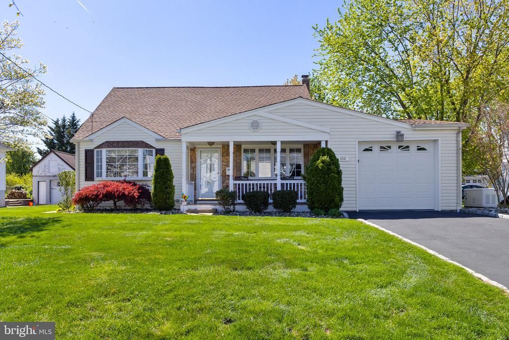 435 3rd Avenue, Garwood, NJ 07027 Main Photo
