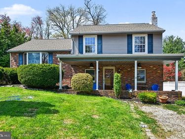 174 N HAWTHORNE AVENUE , LANGHORNE, PA 19047