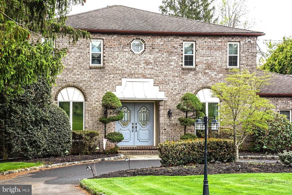 560 LOWER HOLLAND ROAD, HOLLAND, PA 18966