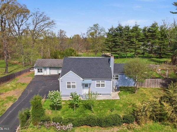 632 DURHAM ROAD , NEWTOWN, PA 18940