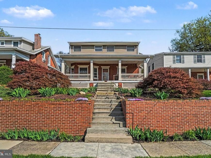 321 Walnut Street, Lemoyne, PA 17043 Main Photo