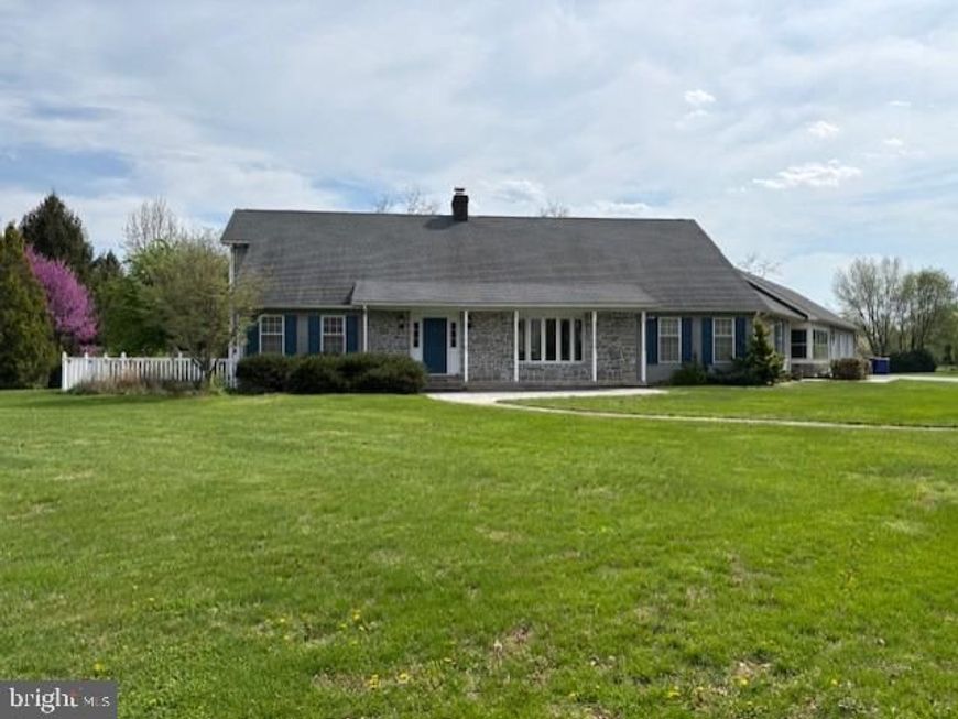 240 N Old Stonehouse Road , Carlisle, PA 17015 Main Photo