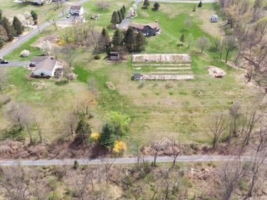 89 BEARD ROAD , ENOLA, PA 17025