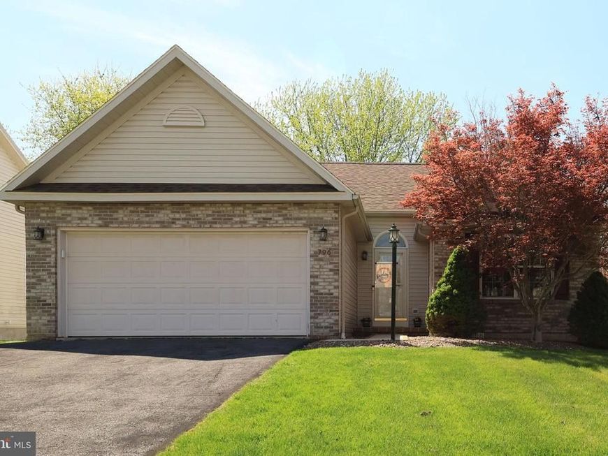 796 Tanager Drive , State College, PA 16803 Main Photo