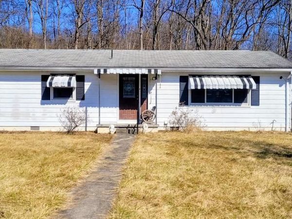 137 FIREHOUSE ROAD , MILL HALL, PA 17751