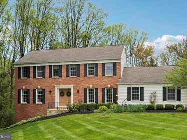 219 WILTSHIRE DRIVE, KENNETT SQUARE, PA 19348