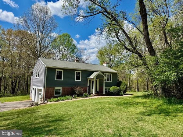 1424 OAKWOOD ROAD , COATESVILLE, PA 19320