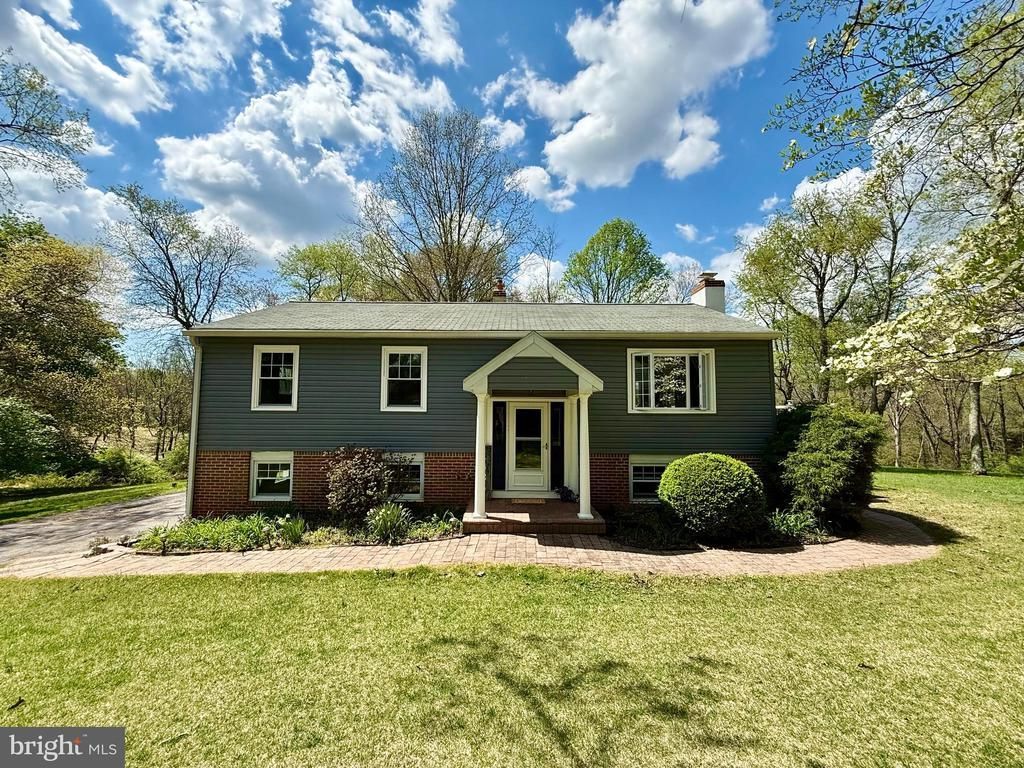 1424 OAKWOOD ROAD, COATESVILLE, PA 19320