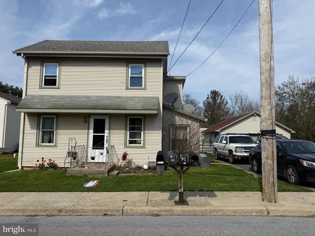 451 JAMES STREET , HONEY BROOK, PA 19344