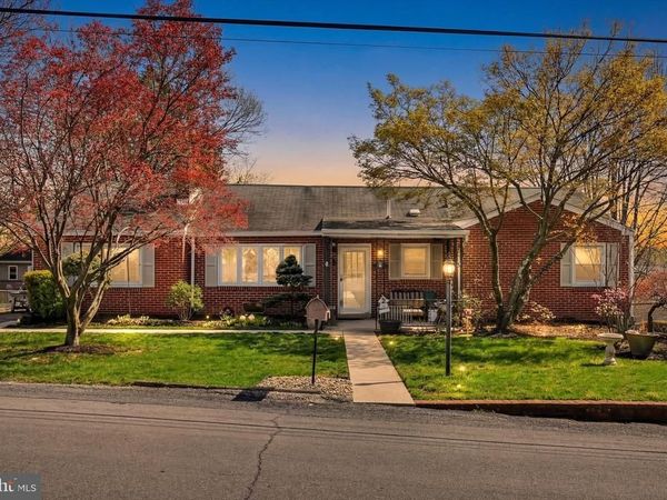 5109 RIDGEVIEW DRIVE , HARRISBURG, PA 17112