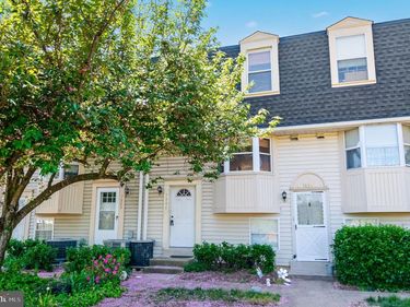 7886 BRIGHTON WAY , Unit 7886, MANASSAS, VA 20109