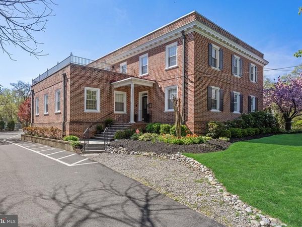 134 KINGS HWY W, Unit 2A, HADDONFIELD, NJ 08033