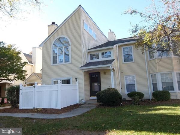 7 POWELL COURT, HIGHTSTOWN, NJ 08520