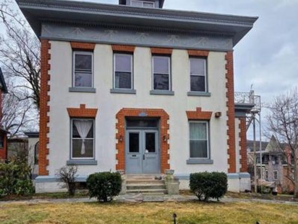 1500 MINERAL SPRING ROAD, Unit 2, READING, PA 19602