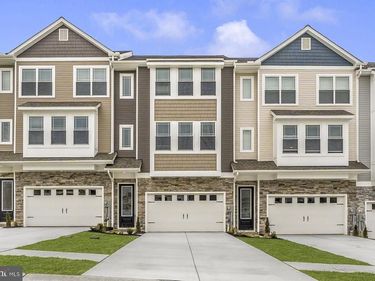 537 BARTHOLOMEW DRIVE , WAYNESBORO, PA 17268