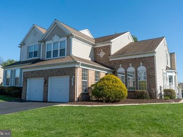 5284 HIGH VISTA DRIVE , OREFIELD, PA 18069