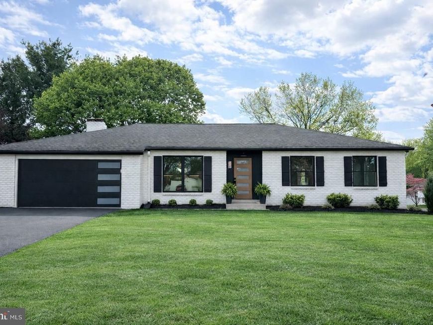 36 Kingston Drive , Palmyra, PA 17078 Main Photo