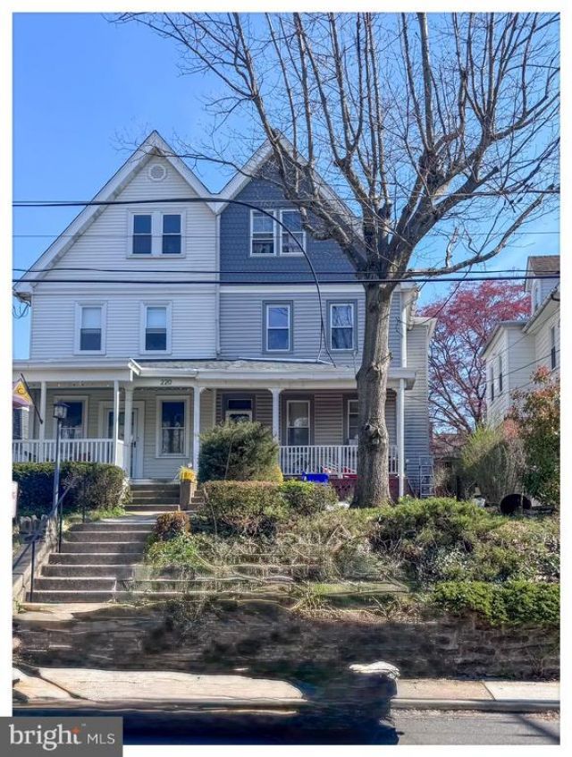 218 HILLSIDE AVENUE , JENKINTOWN, PA 19046