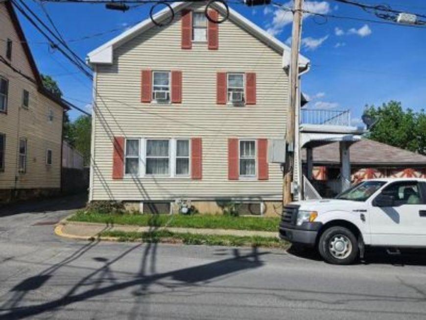 8 N Pine Street , Lewistown, PA 17044 Main Photo