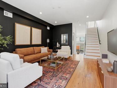 2414 MANTON STREET , PHILADELPHIA, PA 19146