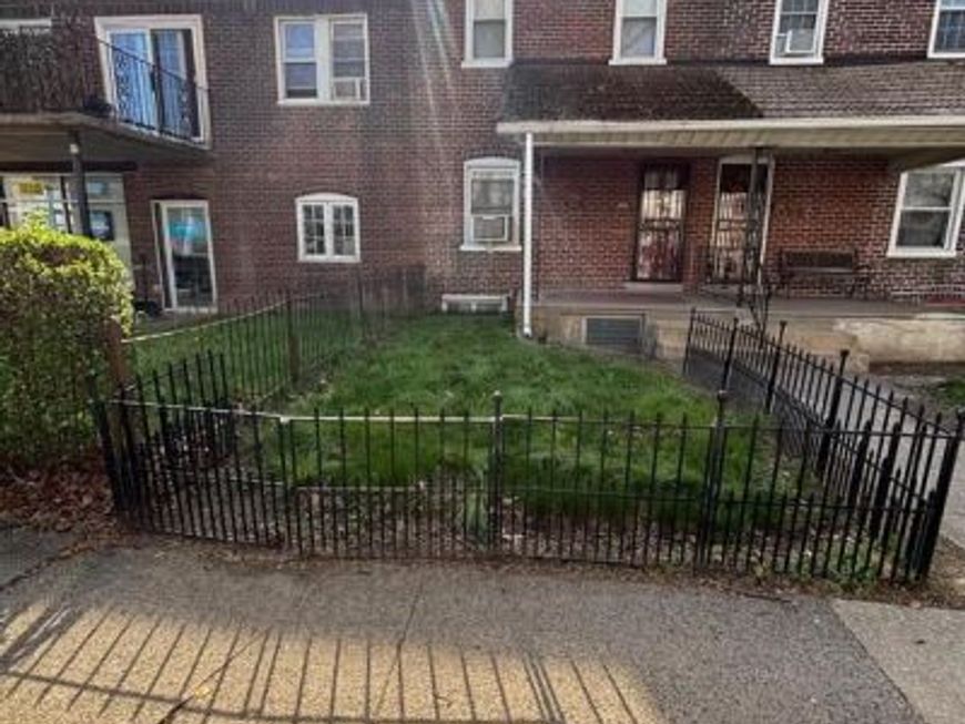 804 Kenmore Road, Philadelphia, PA 19151 Main Photo