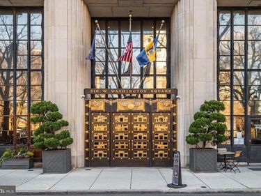 210 W WASHINGTON SQUARE , Unit 8SW, PHILADELPHIA, PA 19106