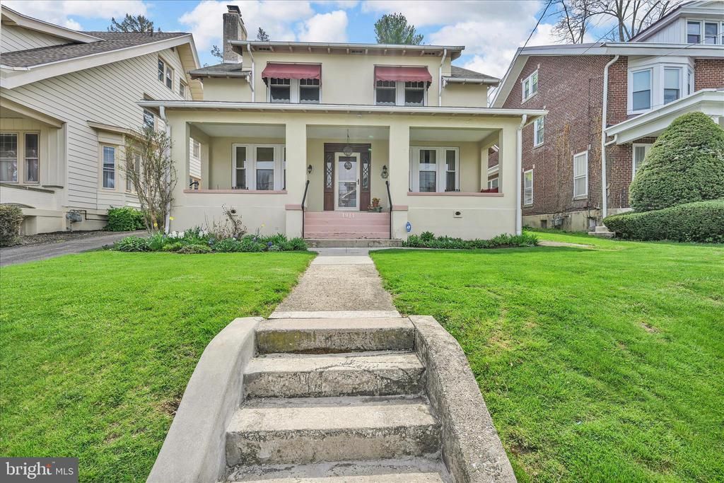 1911 MAHANTONGO STREET, POTTSVILLE, PA 17901