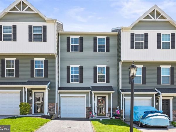 66 AYRSHIRE DRIVE, HANOVER, PA 17331