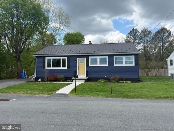107 FAIRVIEW ROAD, NEW CUMBERLAND, PA 17070