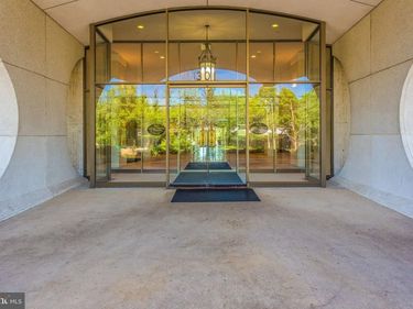 301 N BEAUREGARD STREET, Unit 208, ALEXANDRIA, VA 22312