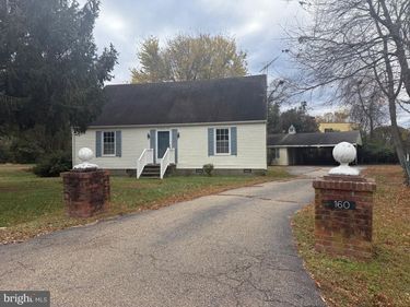 160 ROUZIE DRIVE , TAPPAHANNOCK, VA 22560