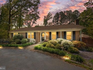 300 BRAEHEAD DRIVE , FREDERICKSBURG, VA 22401