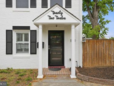 2212 HUNTINGTON AVENUE, ALEXANDRIA, VA 22303